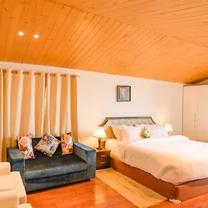  Apartment In Homestay India