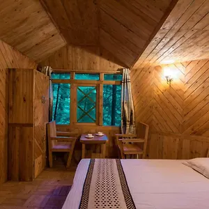  Chalet Livingstone Ojuven Treehouses India